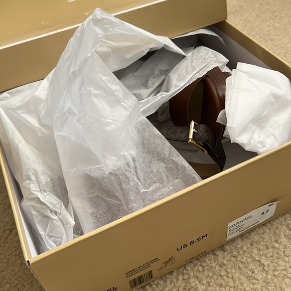 Michael Kors Wren studded platform heels - Picture 4 of 5